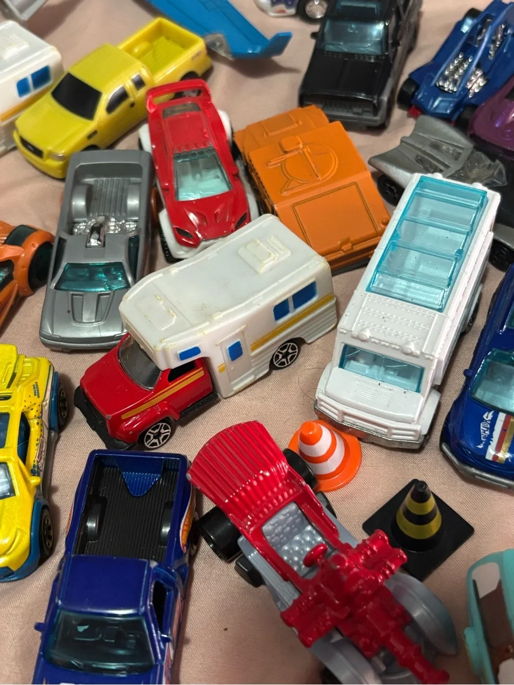 Toy Airplane with Assorted Kids Vehicle Playset